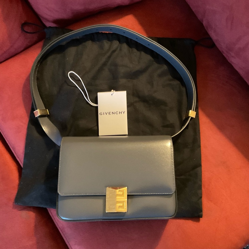 New Givenchy 4G Shoulder/Crossbody Bag Unused